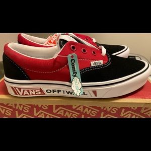 Brand New Unisex Vans skater sneakers.  Mens/Boys size 5.5 woman’s size 7